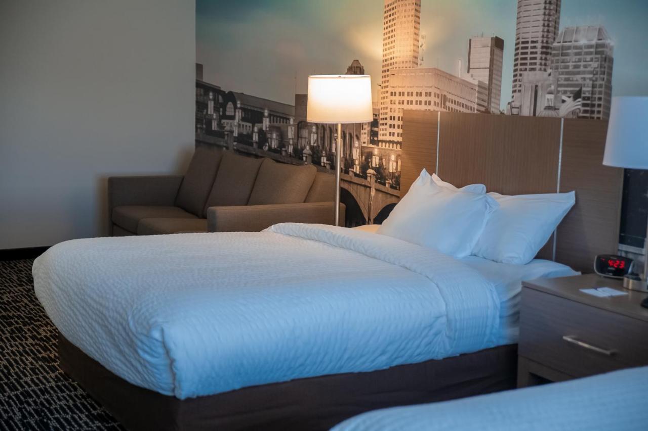 Hotel Clarion Pointe Indianapolis Airport Plainfield Zewnętrze zdjęcie
